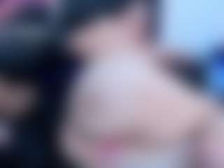 Live cam show with Victoria Mooree - Brown Eyes Mature on Camsoda.co