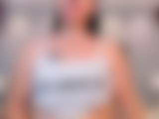 Live cam show with Victoria Mooree - Small Tits Mature on Hubzter Live
