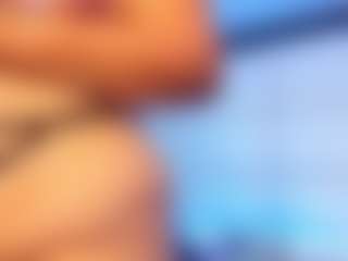 Live cam show with Victoria Mooree - Body Massage on Streamer API