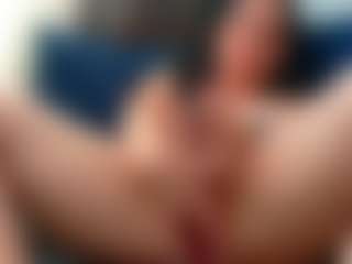 addell3's Live Sex Cam Show