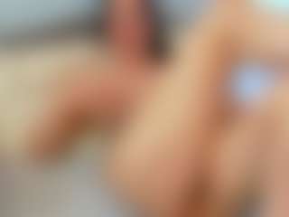 Live cam show with addell3 - Bikini on CamClone