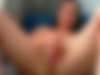addell3's Live Sex Cam Show
