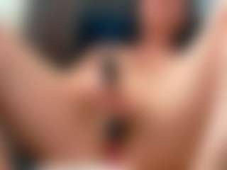 addell3's Live Sex Cam Show