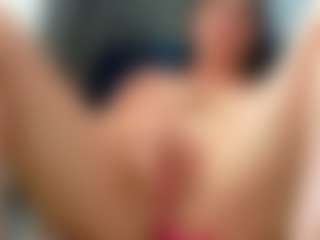 Live cam show with addell3 - Bikini on LiveSexCams6