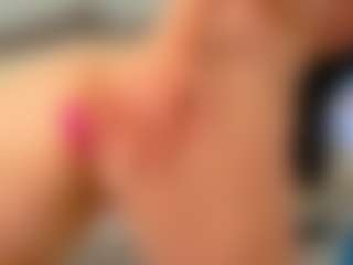 Live cam show with addell3 - Smoking on Free Soda