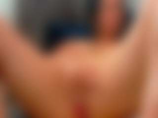 Live cam show with addell3 - Stockings on madthumbs