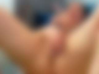 addell3's Live Sex Cam Show