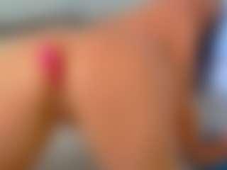 addell3's Live Sex Cam Show