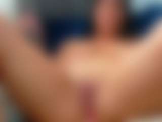 addell3's Live Sex Cam Show