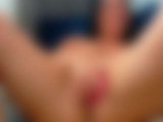 addell3's Live Sex Cam Show
