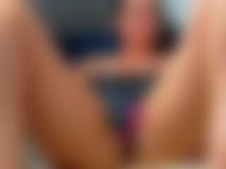 addell3's Live Sex Cam Show