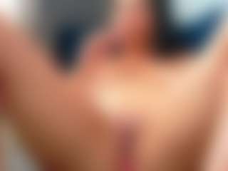 addell3's Live Sex Cam Show