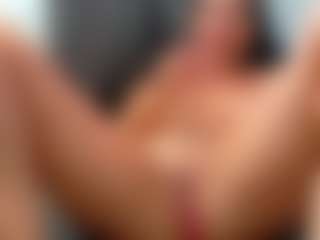 addell3's Live Sex Cam Show