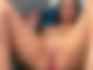 addell3's Live Sex Cam Show