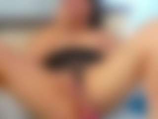addell3's Live Sex Cam Show