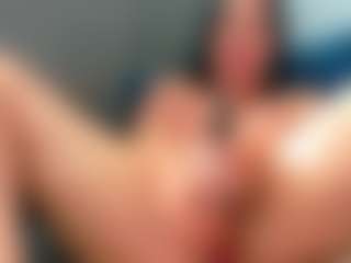 addell3's Live Sex Cam Show