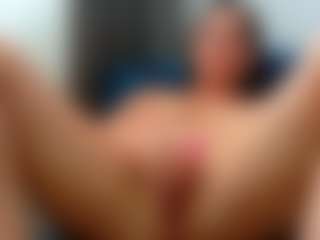 addell3's Live Sex Cam Show