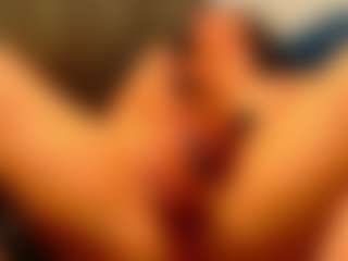 addell3's Live Sex Cam Show