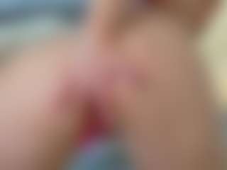 Live cam show with addell3 - Spank Toys on Hubzter Live