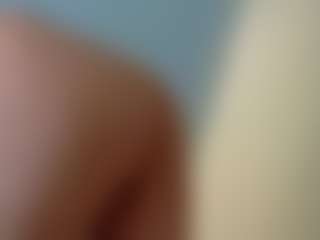 addell3's Live Sex Cam Show