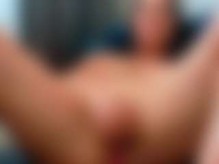 addell3's Live Sex Cam Show