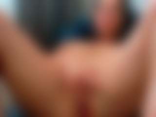 addell3's Live Sex Cam Show