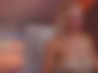 Live cam show with ArishkaLulu - Moaning on slutload