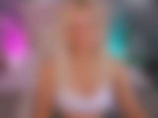 Live cam show with ArishkaLulu - Striptease on dasdasdadada.com