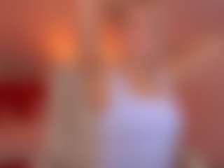 Live cam show with ArishkaLulu - Yoga on Mixed Magazine Live