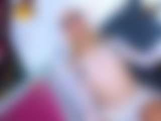 Live cam show with karlaxxsey - Tease on Mixed Magazine Live