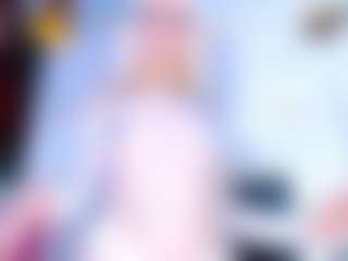 Live cam show with karlaxxsey - Blonde Hair on Camsoda