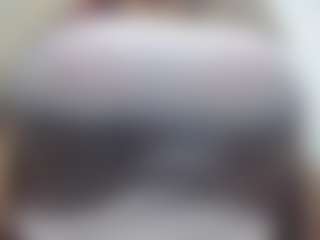 hilary18inches's Live Sex Cam Show