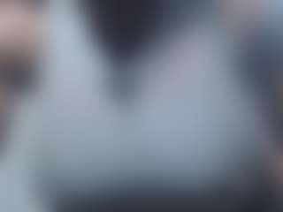 hilary18inches's Live Sex Cam Show