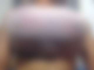 hilary18inches's Live Sex Cam Show