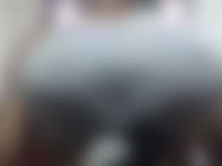 hilary18inches's Live Sex Cam Show