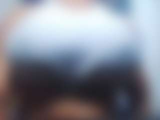 hilary18inches's Live Sex Cam Show