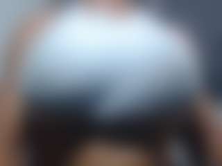 hilary18inches's Live Sex Cam Show