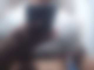 hilary26cm's Live Sex Cam Show