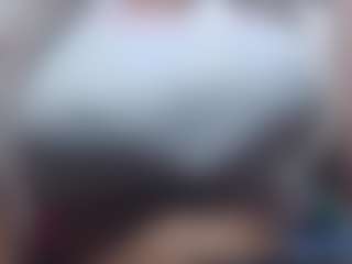 hilary26cm's Live Sex Cam Show