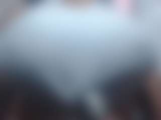 Live cam show with maria18inches - White on StripNow | colombia