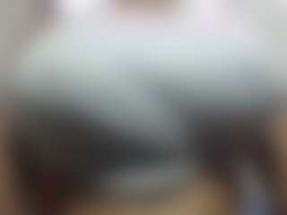 maria18inches's Live Sex Cam Show