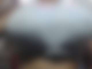 maria18inches's Live Sex Cam Show