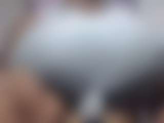 maria18inches's Live Sex Cam Show