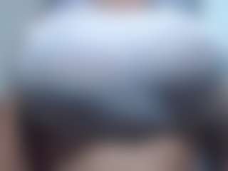 maria18inches's Live Sex Cam Show