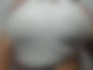 maria18inches's Live Sex Cam Show