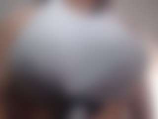 Live cam show with maria18inches - Orgasm on sexylive.show