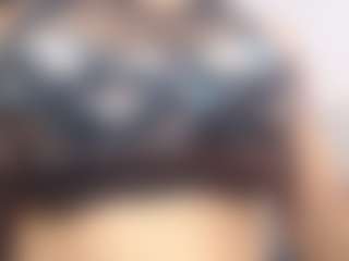 Live cam show with maria18inches - Black Hair on CamSodaAdn