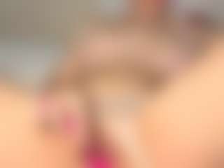 Live cam show with xoxcat - Bedroom Black on realtime-chat