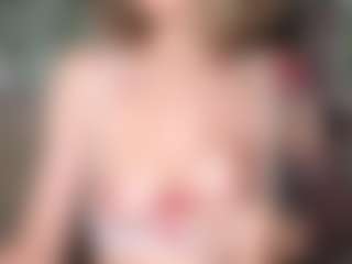 xoxcat's Live Sex Cam Show