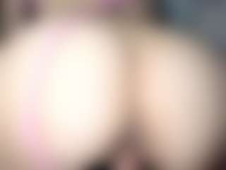 xoxcat's Live Sex Cam Show